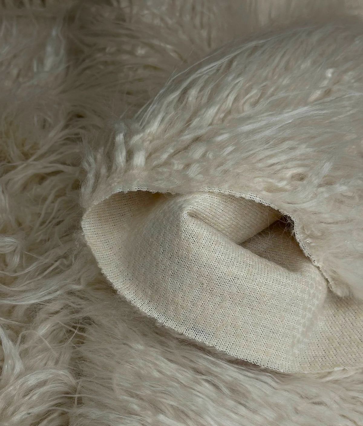 2.3oz Craft, Sold Yak Pile Faux Per Continuous Fake (Latte Japanese Cosplay Yarn LONG by 3.5" Cream) Fire Yard 58" / Retardant FUR Wide CURLY Sewing Yard