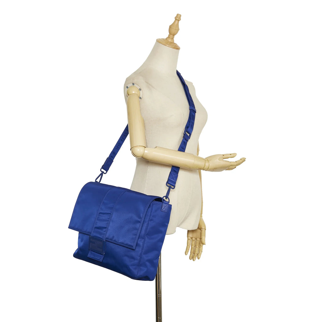 Blue Fendi Crossbody Lock Unisex Fabric Pre-Owned Authenticated FF Bag Crossbody (Good) Nylon